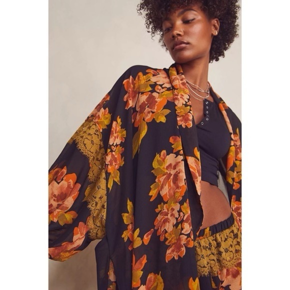 Free People Black Orange Floral Monday Morning Kimono Duster Size XS/S - Picture 2 of 6